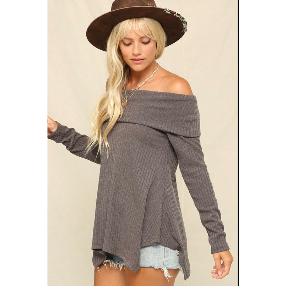 Fold over shoulder top, casual rib tunic with long sleeves. - Picture 2 of 4